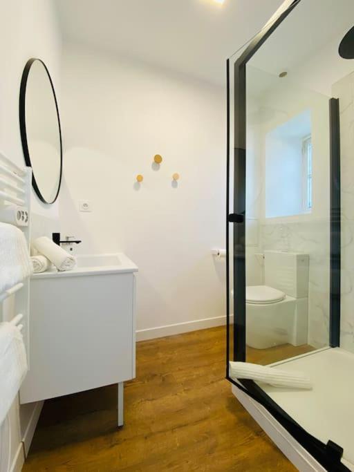 Le Condorcet. Charme Et Confort A Championnet Apartment *